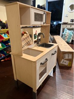 IKEA play Kitchen