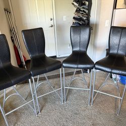 Set of 4 28” Seat Height Black Bar Stools