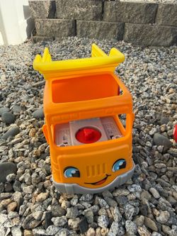 Toy construction truck