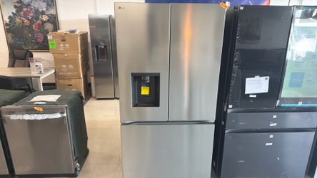 Refrigerador LG 3 puertas con dispensador de agua y hielo🔥