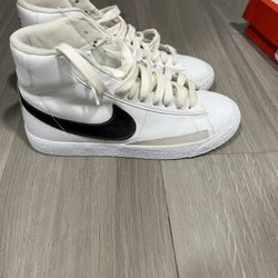 Nike Blazer