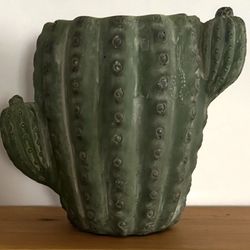 Small Concrete Southwest Saguaro Cactus Planter Flower Pot Vase w/ Plastic Insert Southwestern Home Decor