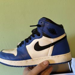 Jordan 1 Size 7y