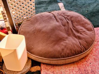 Large Dog Bed.