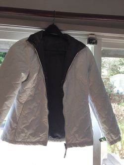 Hooded Ladies jacket- size Large- NEW