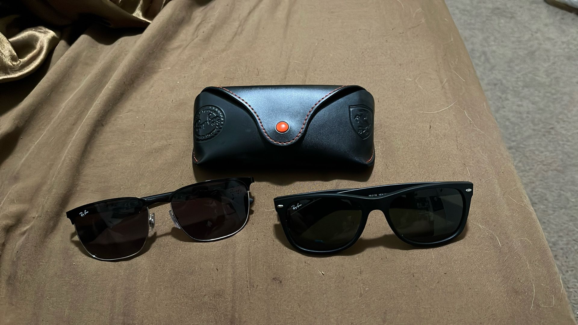 RayBan Sunglasses (BARELY WORN)