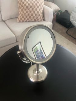 Vanity Makeup Mirror