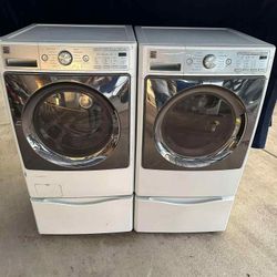 Kenmore Steam Washer And Gas Dryer 