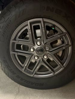 Jeep Wheels and Tires