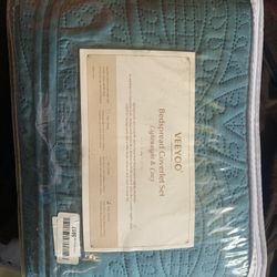 Bedspread Coverlet Set