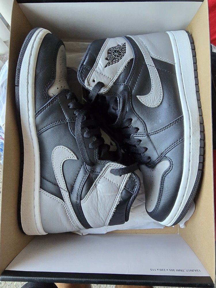 Jordan 1 Shadow