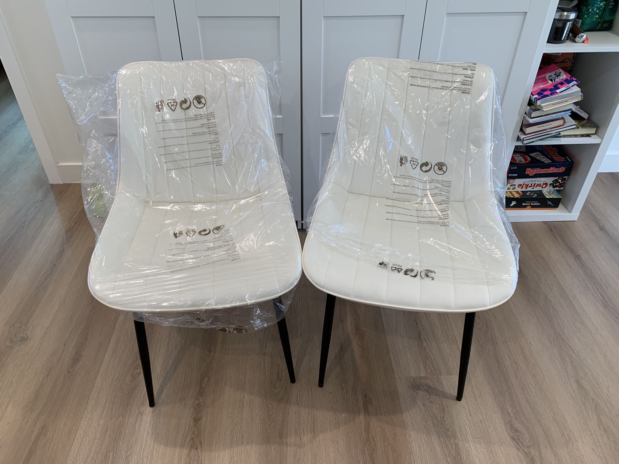 Upholstered Velvet Dining Chair Set of 2.