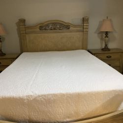 Bed Frame And Cabinets 