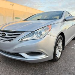2011 HYUNDAI SONATA GLS, LOW MILES, COLD AC, RUNS GREAT, FINANCE AVAILABLE 🚘