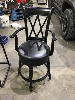 Counter Height Stool With Arm Rests