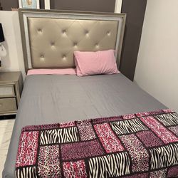 Queen size bed frame w/matching Night Stand