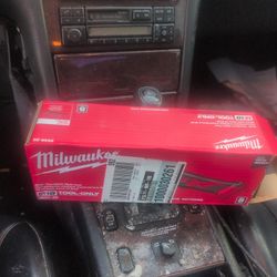 Milwaukee Multitool