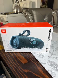 Jbl charger 6