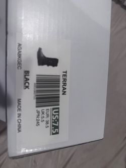 Dream Paris Women boots 7 1/2