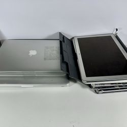 Apple Lot -MacBook - iPhone -iPad 