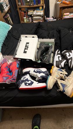 (All size 10) 5 pairs for just 300$