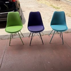 Chairs Set Of 4  New $65 All