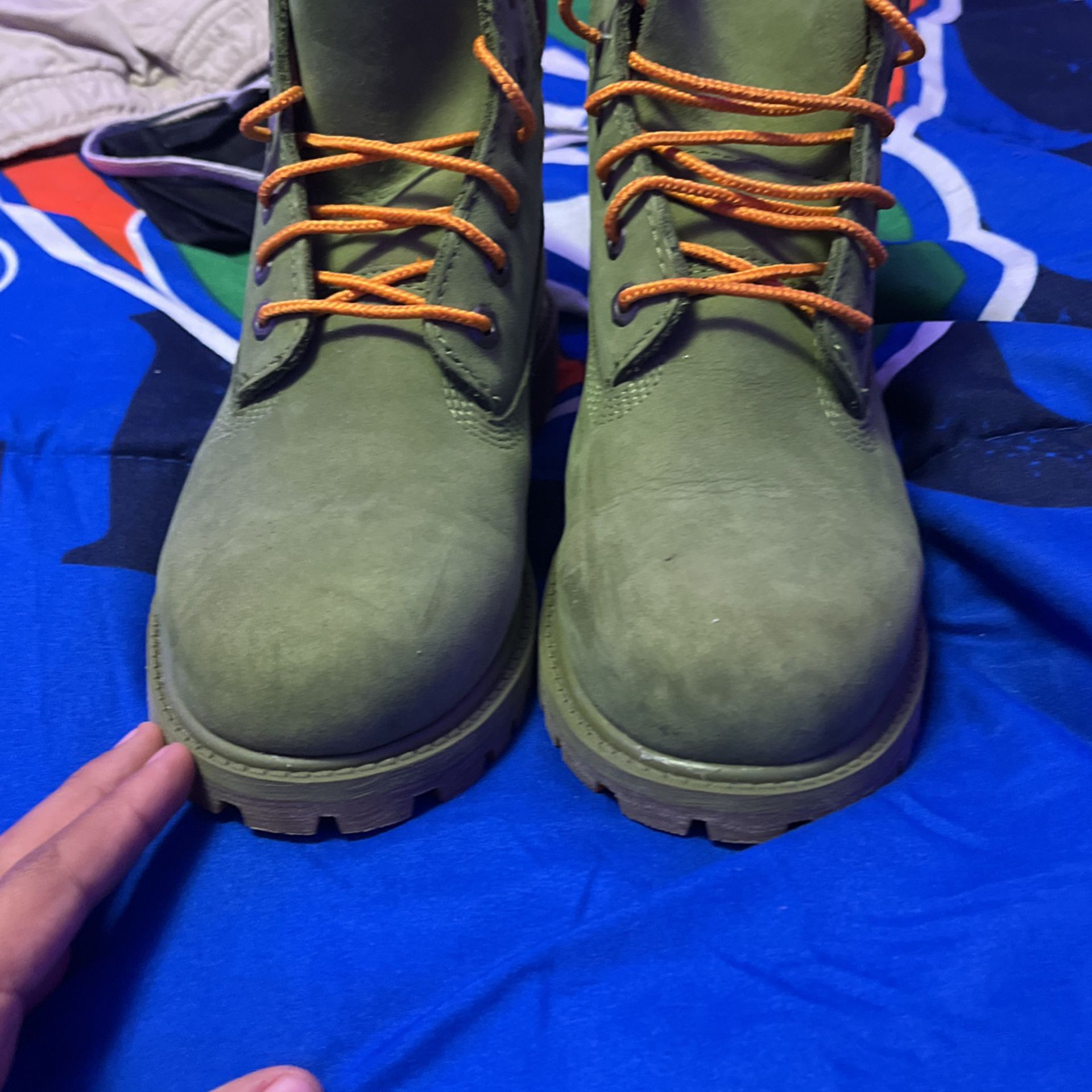 Green Timberlands Size 3 us