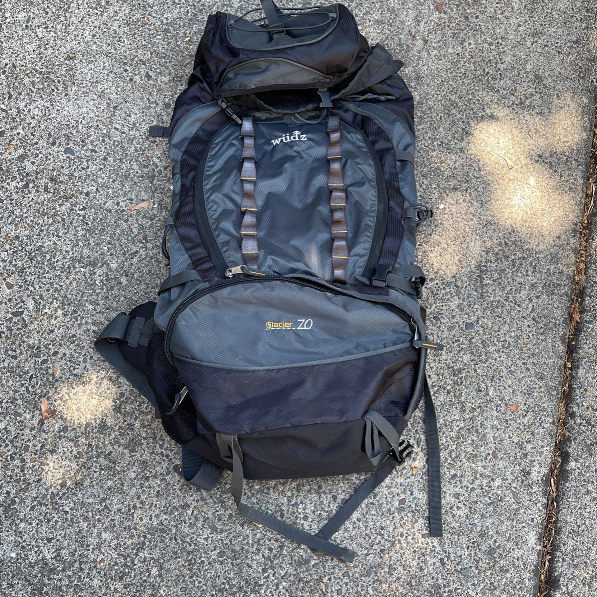 70 liter backpack with laptop 70L bivouac The main compartment features a large U Mountain Hardwear PCT 70 Liter
