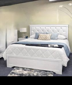 Queen size bed