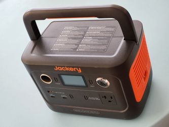 Jackery Explorer 300 Plus Portable Power Station