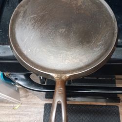 Griswold #3 Cast Iron Griddle