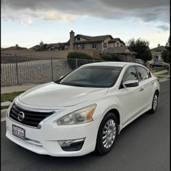 2015 Nissan Altima Car 
