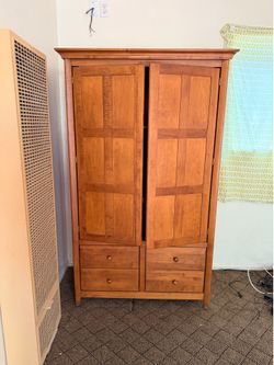 Armoire