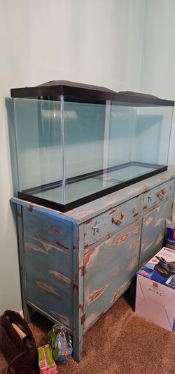 55 GAL AQUARIUM MARINELAND