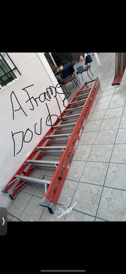 Excellent Condition, Double Side Heavy Duty 10 Feet And More Sizes Available Fiberglass Ladders