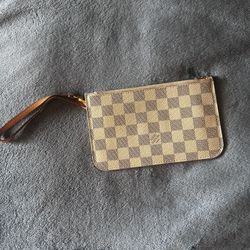 Checkered Damier Azur Pochette White/blue