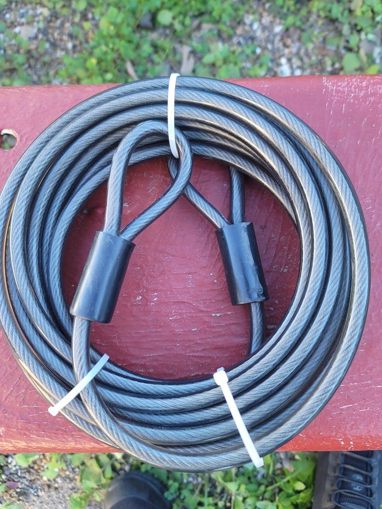 Dog Cable 30ft 3/8 Thick