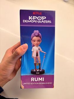 Netflix KPop Demon Hunters Rumi x NY Yankees Limited Edition Bobblehead