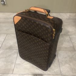 Louis Vuitton Carry on luggage Original 
