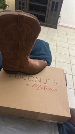 Matisse Coconuts Women's Gaucho Boot