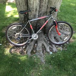26” Trek Mountain Bike 