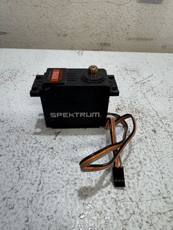 SCX-6 stock steering servo