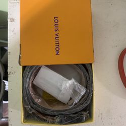 Louis Vuitton Black Belt 