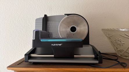 Nitric gel meat slicer