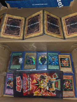 Yugioh 132 cards mixed