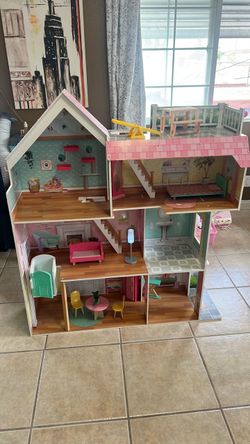 Doll house