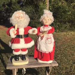Vintage Santa’s best Thailand Santa Clause Santa Claus and Mrs Claus