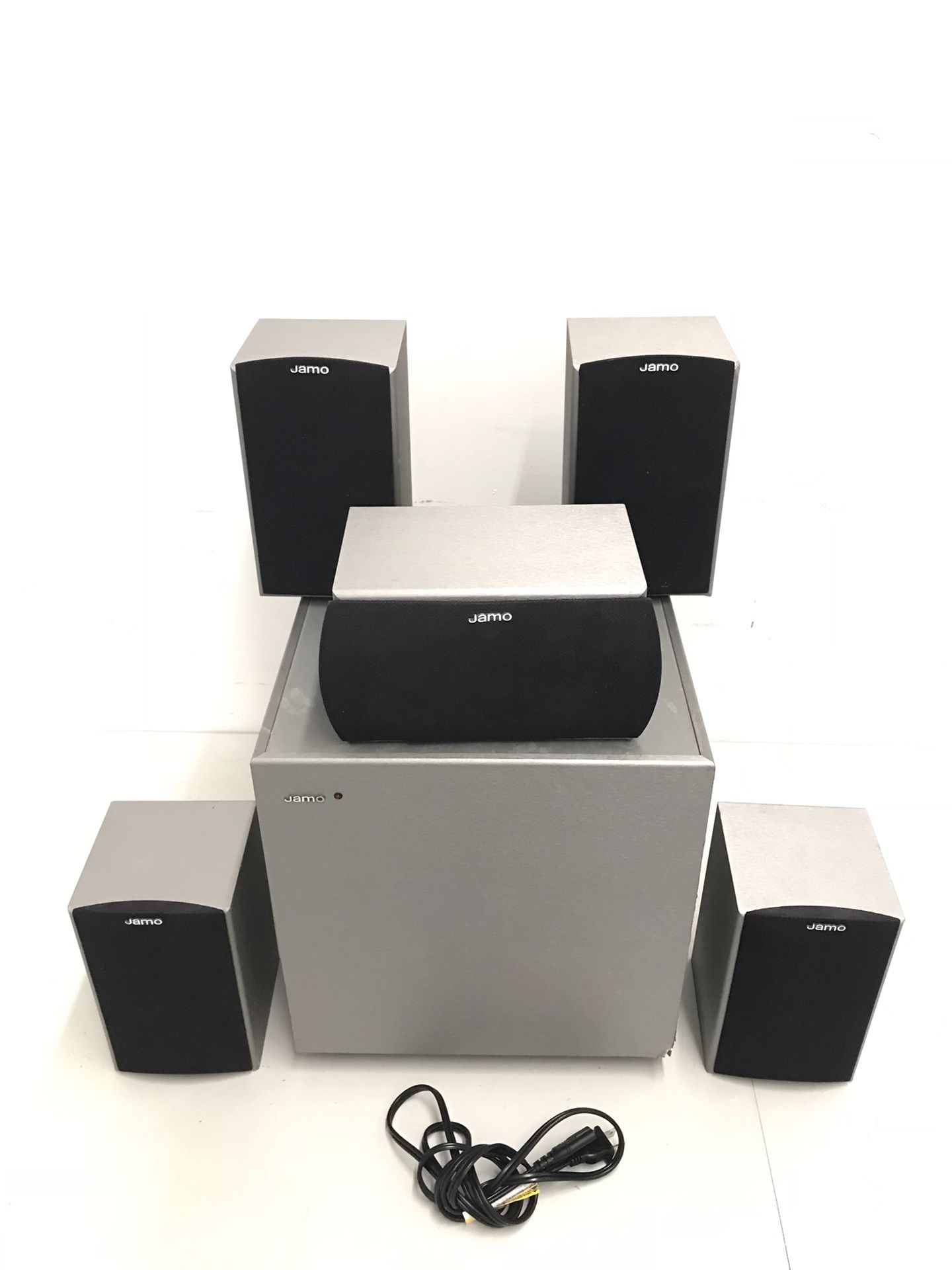 Jamo A 320 Satellite Speaker System Jamo A 320 Satellite Speaker