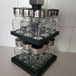 16 Jar Spice Rack