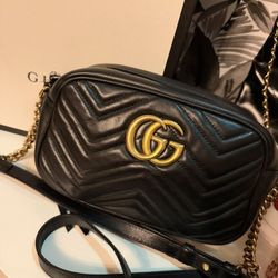 Gucci Marmont bag